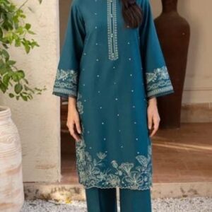 356 close view of winter suit unstitched dress by Kameez Shop