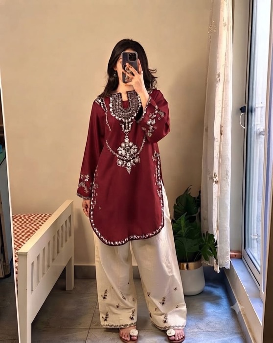 Beautiful unstitched design of Batik 313 pure dhanak 2 piece embroidered winter suit for women